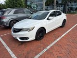 Used 2017 Acura ILX w/ Premium Package image 2