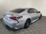 Used 2021 Toyota Camry SE image 5