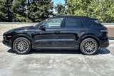 Certified 2022 Porsche Cayenne image 2