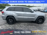Used 2020 Jeep Grand Cherokee Altitude image 6