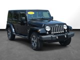 Used 2016 Jeep Wrangler Unlimited Sahara image 3