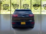 Used 2016 Jeep Cherokee Sport image 6