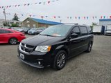 Used 2016 Dodge Grand Caravan SXT image 3