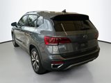 Used 2022 Volkswagen Taos SE image 4