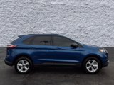 Certified 2024 Ford Edge SE image 2
