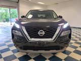 Used 2023 Nissan Rogue SV image 2