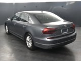 Used 2017 Volkswagen Passat 1.8T S image 4