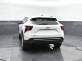 Used 2025 Chevrolet Trax LS image 4
