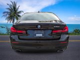 Used 2022 BMW 530i w/ Premium Package image 4