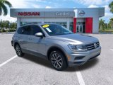 Used 2019 Volkswagen Tiguan SE w/ Panoramic Sunroof Package image 3