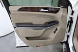 Used 2013 Mercedes-Benz GL 550 4MATIC image 5