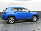 New 2025 Jeep Compass Sport image 2