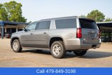 Used 2020 Chevrolet Suburban LT image 4