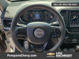 Used 2023 Jeep Cherokee Altitude Lux image 5