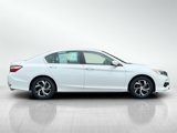 Used 2017 Honda Accord LX image 3