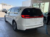 Used 2022 Chrysler Pacifica Touring-L w/ Uconnect Theater Family Group image 3
