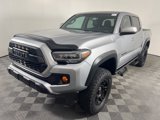 Used 2016 Toyota Tacoma TRD Off-Road image 3