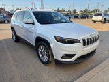 Used 2019 Jeep Cherokee Latitude w/ Popular Appearance Group image 2