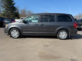 Used 2016 Dodge Grand Caravan image 2