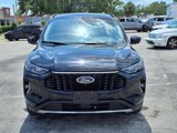 Used 2023 Ford Escape Platinum image 2