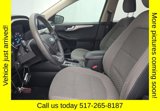 Used 2020 Ford Escape SE image 3