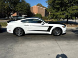 Used 2016 Ford Mustang Coupe image 3