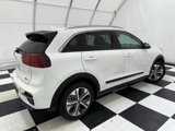 Used 2022 Kia Niro EX image 5