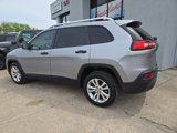 Used 2015 Jeep Cherokee Sport image 5