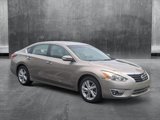Used 2014 Nissan Altima 2.5 SV w/ Convenience Package image 3