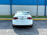 Used 2017 Volkswagen Jetta SEL image 6