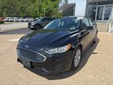Used 2020 Ford Fusion SE image 3