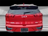 Certified 2022 Kia Niro EX w/ Cold Weather Package image 5