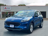 Used 2022 Ford Escape SE image 2