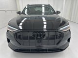 Used 2022 Audi e-tron Premium Plus w/ Premium Plus Package image 4