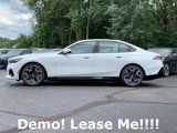 Used 2024 BMW i5 eDrive40i w/ M Sport Package image 2