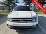 Used 2019 Volkswagen Atlas SEL Premium image 2