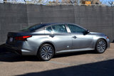 Used 2023 Nissan Altima 2.5 SV image 3