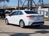 Used 2022 Toyota Corolla LE image 4