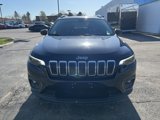 Used 2019 Jeep Cherokee Latitude Plus w/ Comfort/Convenience Group image 2