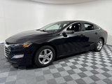 Used 2022 Chevrolet Malibu LS image 2