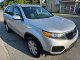 Used 2012 Kia Sorento LX w/ Third Row Pkg image 3