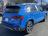 Used 2024 Volkswagen Taos SE image 6