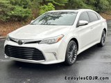 Used 2017 Toyota Avalon Touring image 3
