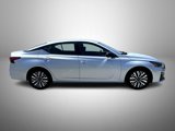 Used 2024 Nissan Altima 2.5 SV image 4