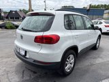 Used 2016 Volkswagen Tiguan S image 6