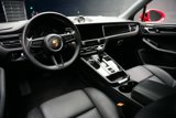 Used 2022 Porsche Macan image 2