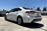 Used 2020 Toyota Corolla XLE image 3