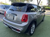 Used 2017 MINI Cooper S image 6