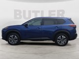 Used 2021 Nissan Rogue SV image 2