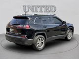 Used 2019 Jeep Cherokee Latitude Plus image 3